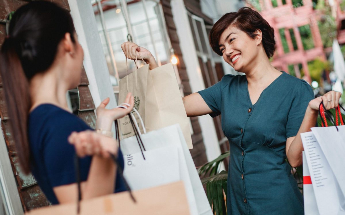 UpSwap Saves  with a rupee symbol and a happy person holding a shopping bag.