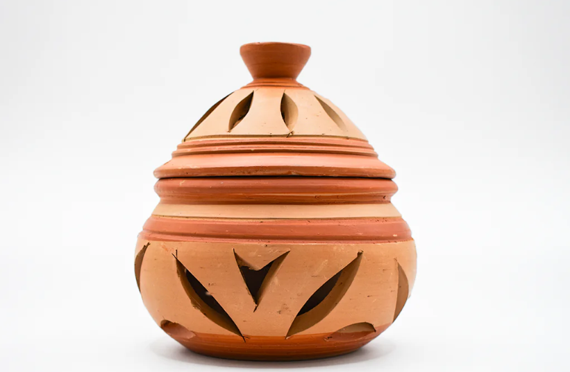 Terracotta Terracotta Glow Lantern at Tanutra